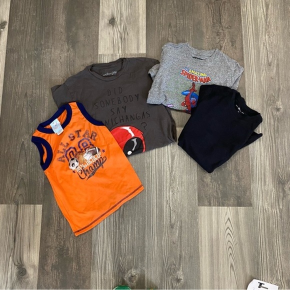 Bundle of Boys Short Sleeve and‎ Sleeveless Shirts Size 6 - Picture 1 of 5